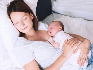 نحوه خوابیدن بعد از زایمان سزارین
